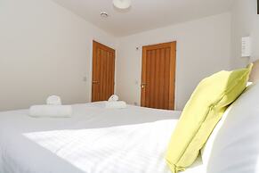 Sea Breeze 17 Gannel