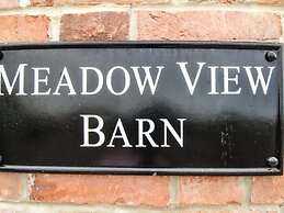 Meadow View Barn
