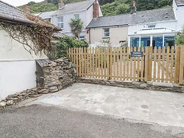 Pebble Cottage