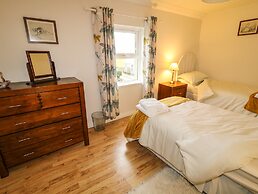Shaws Hill Farmhouse