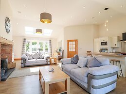 Mandarin Cottage