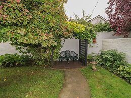 Quiet Waters Cottage