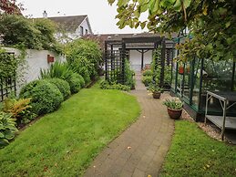 Quiet Waters Cottage