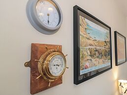 The Old School House