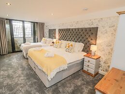 Mallard @ Engine Shed