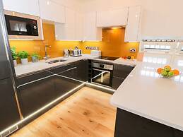 Evening Star @ Engine Shed