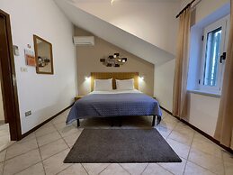 Rooms & Apartments Villa Town Gate