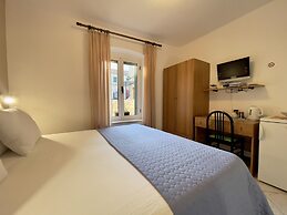 Rooms & Apartments Villa Town Gate