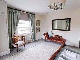 20A St Hilda's