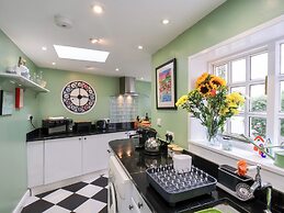 20A St Hilda's