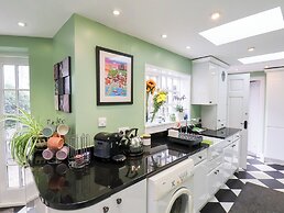 20A St Hilda's