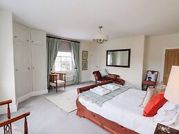 20A St Hilda's