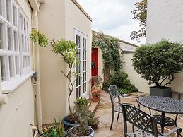 20A St Hilda's
