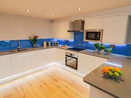 Blue Peter @ Engine Shed