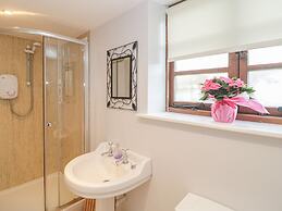 Newfield Farm Cottages