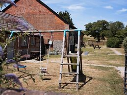 Newfield Farm Cottages