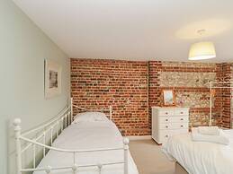 Newfield Farm Cottages