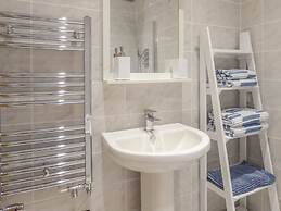 Harbour View Apartment