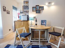 Harbour View Apartment