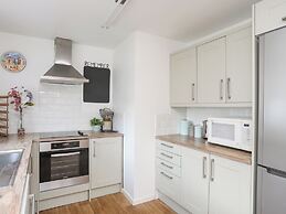 Crows Nest - Rhosneigr