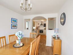 Crows Nest - Rhosneigr