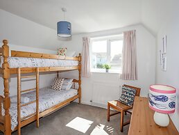 Crows Nest - Rhosneigr