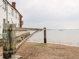 2A The Mews