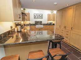 Bryn Derwen Coach House