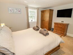 Bryn Derwen Coach House