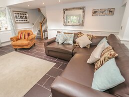 Bryn Derwen Coach House