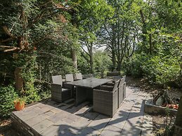 Bryn Derwen Coach House