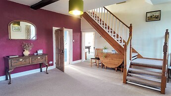The Manor House at Kenwick Lodge