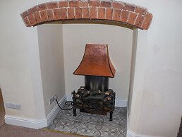 The Manor House at Kenwick Lodge