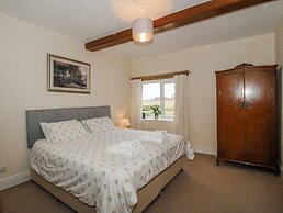The Manor House at Kenwick Lodge