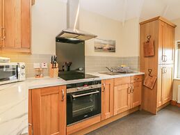 Stakesby House Apartment 3