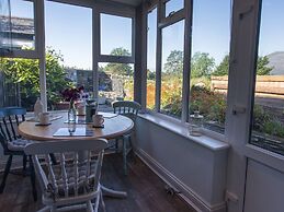 Moelwyn View Cottage