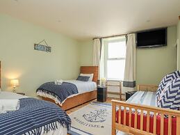 Gadlys House - Waters Edge