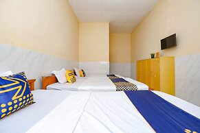 SPOT ON 2011 Hotel Mekar Sari