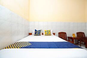 SPOT ON 2011 Hotel Mekar Sari