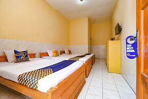 SPOT ON 2011 Hotel Mekar Sari