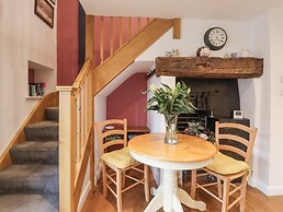 The Farmhouse Kitchen