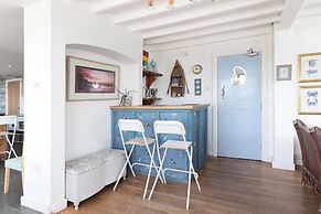 Blue Bay Beach House