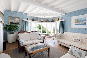 Blue Bay Beach House