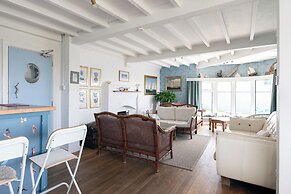 Blue Bay Beach House