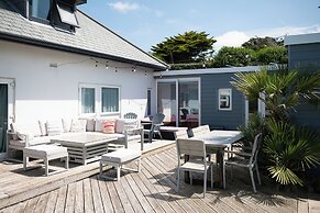 Blue Bay Beach House