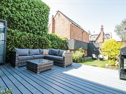 Royal Victoria House