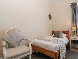 Royal Victoria House