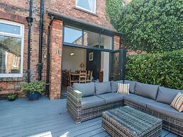 Royal Victoria House