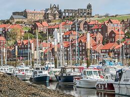 West Cliff Apartment