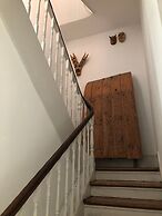 14 Esquadra  Cais das Pedras Guest House